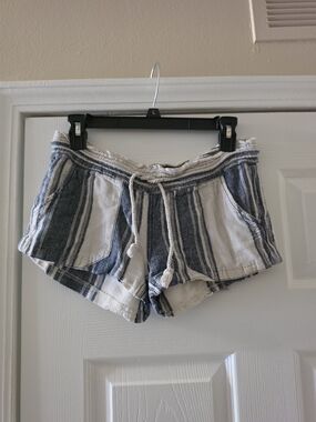 Roxy Blue and White Striped Drawstring Linen Blend Shorts - S